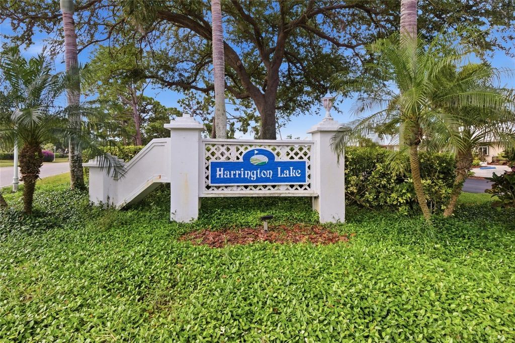 Photo of 795 Harrington Lake Drive, Venice, FL 34293 (MLS # N6144169)