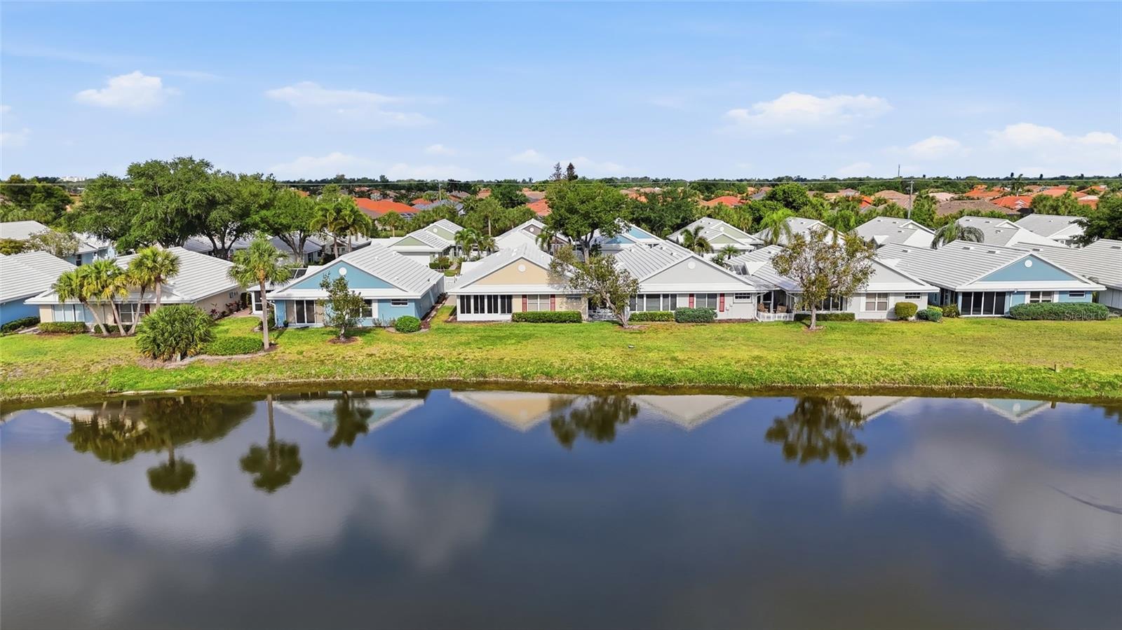HARRINGTON LAKE - Residential