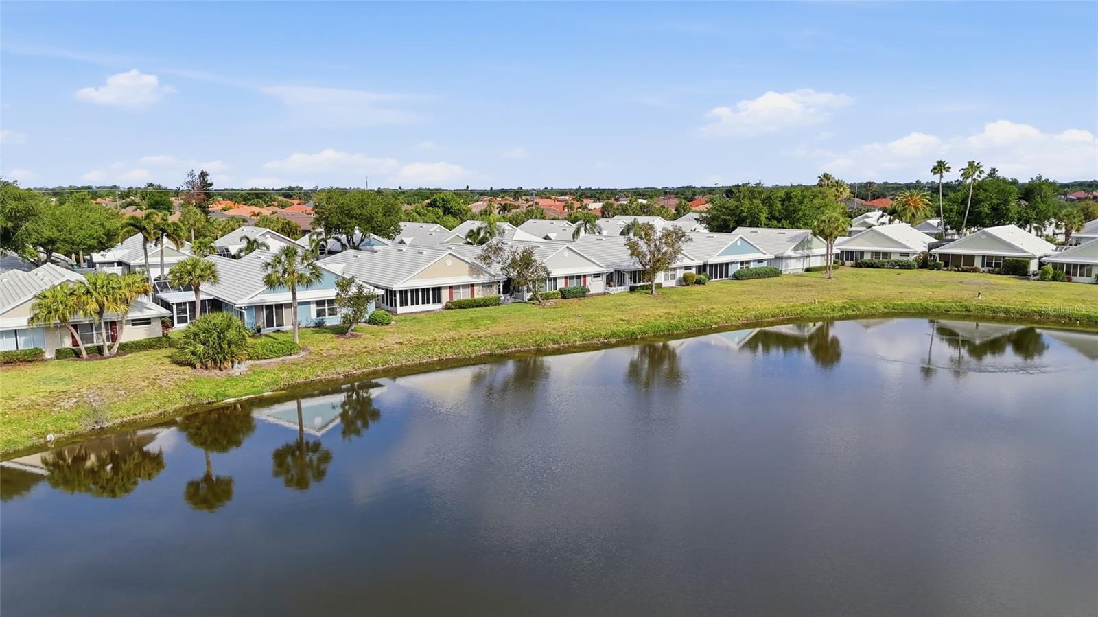 HARRINGTON LAKE - Residential