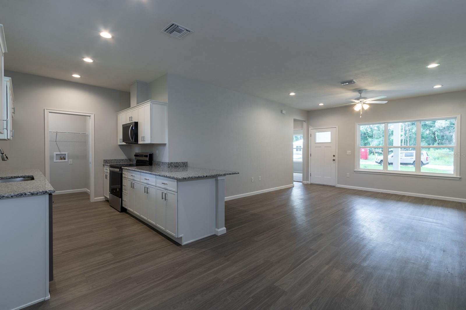 SUN N FUN UN 02 - Residential