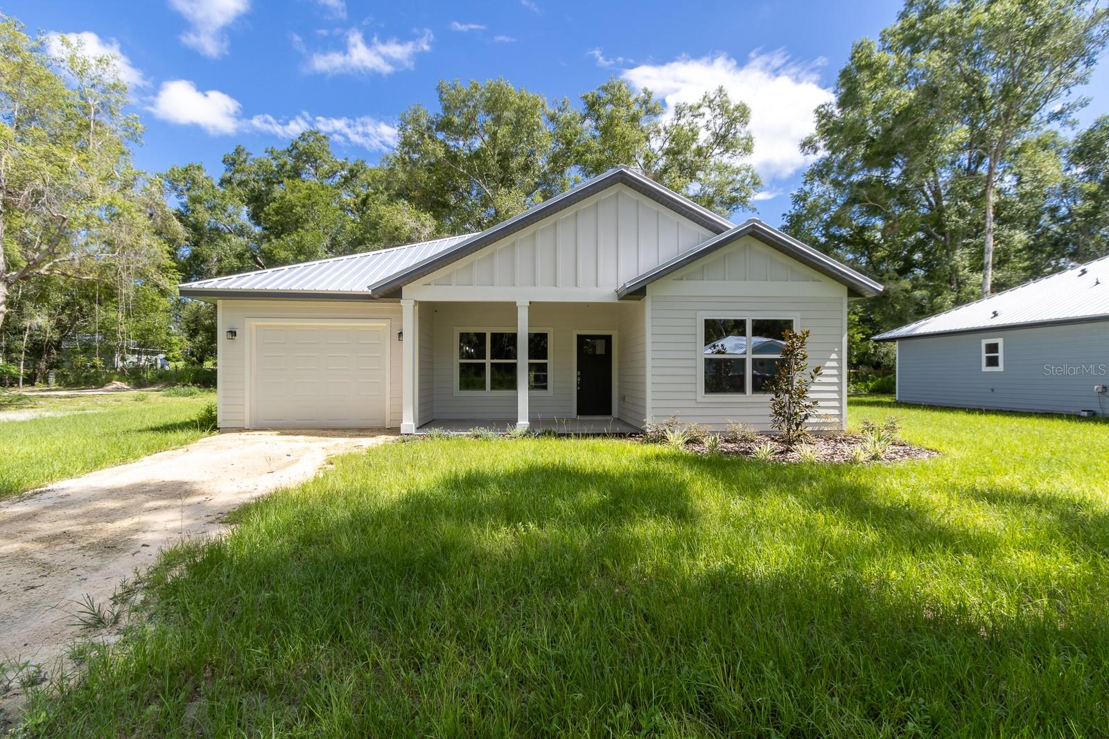 SUN N FUN UN 02 - Residential