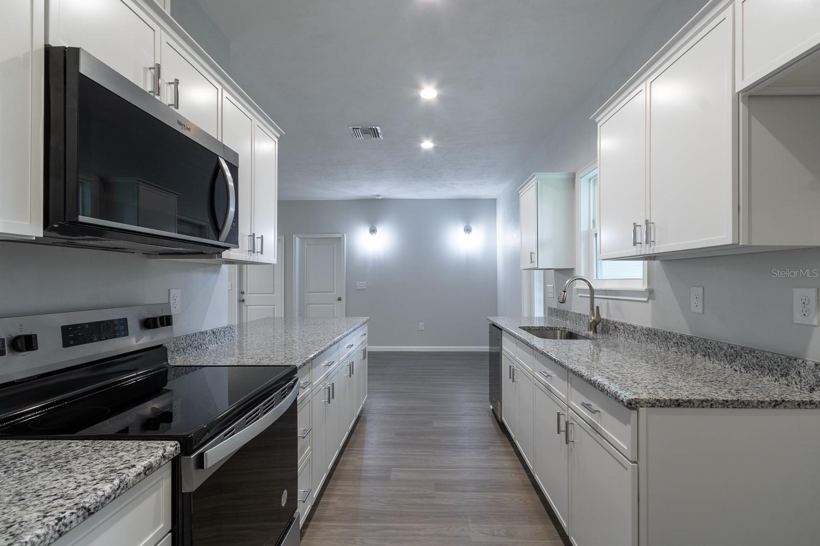 SUN N FUN UN 02 - Residential