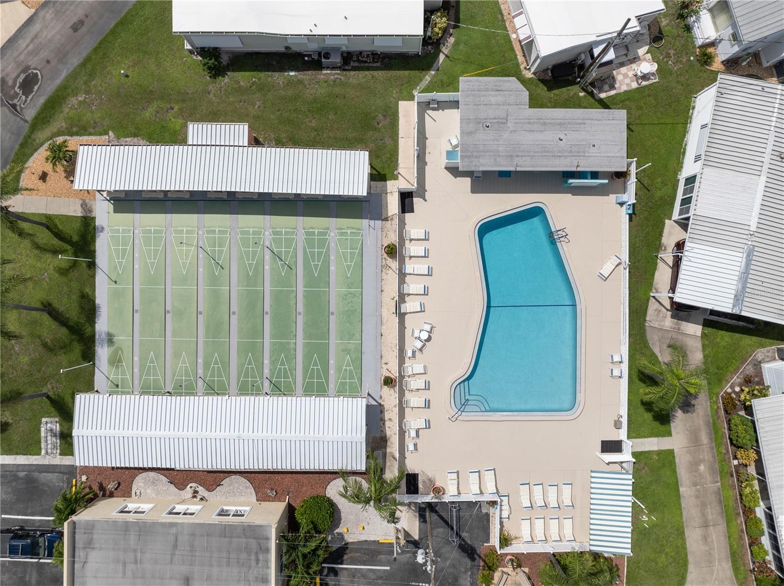 5 SOUTHWINDS DRIVE