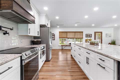 Tiny photo for 24 Lake Wood Circle, Ocala, FL 34482 (MLS # OM725730)