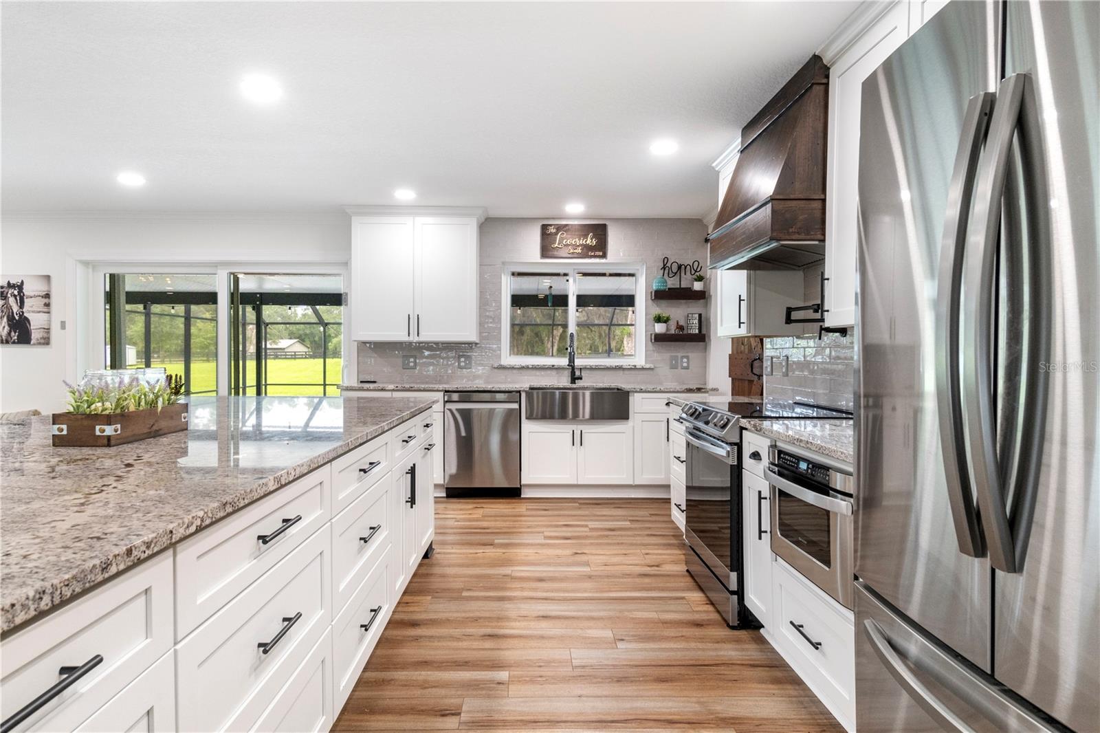 MEADOW WOOD FARMS 01 - Residential