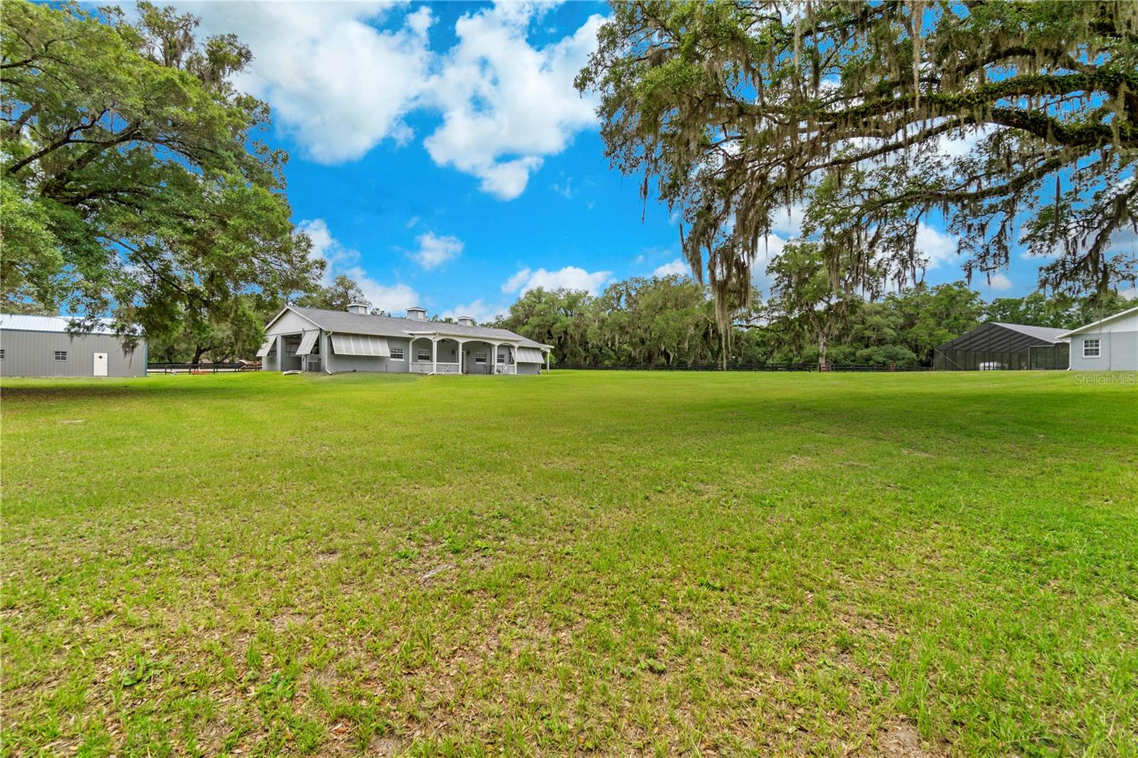 MEADOW WOOD FARMS 01 - Residential