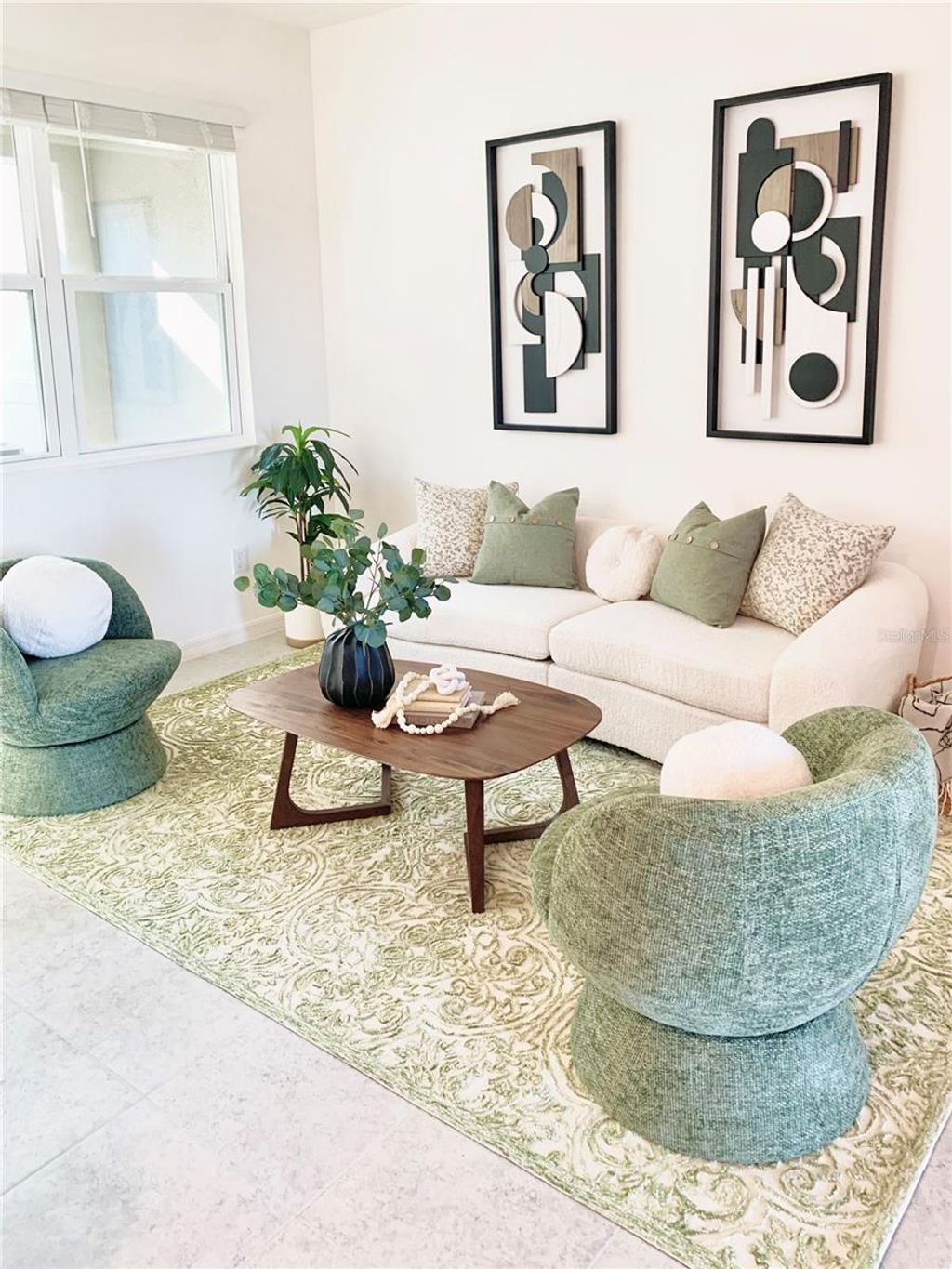 Photo of 1508 Silver Lining Way, Apopka, FL 32703 (MLS # O6383316)