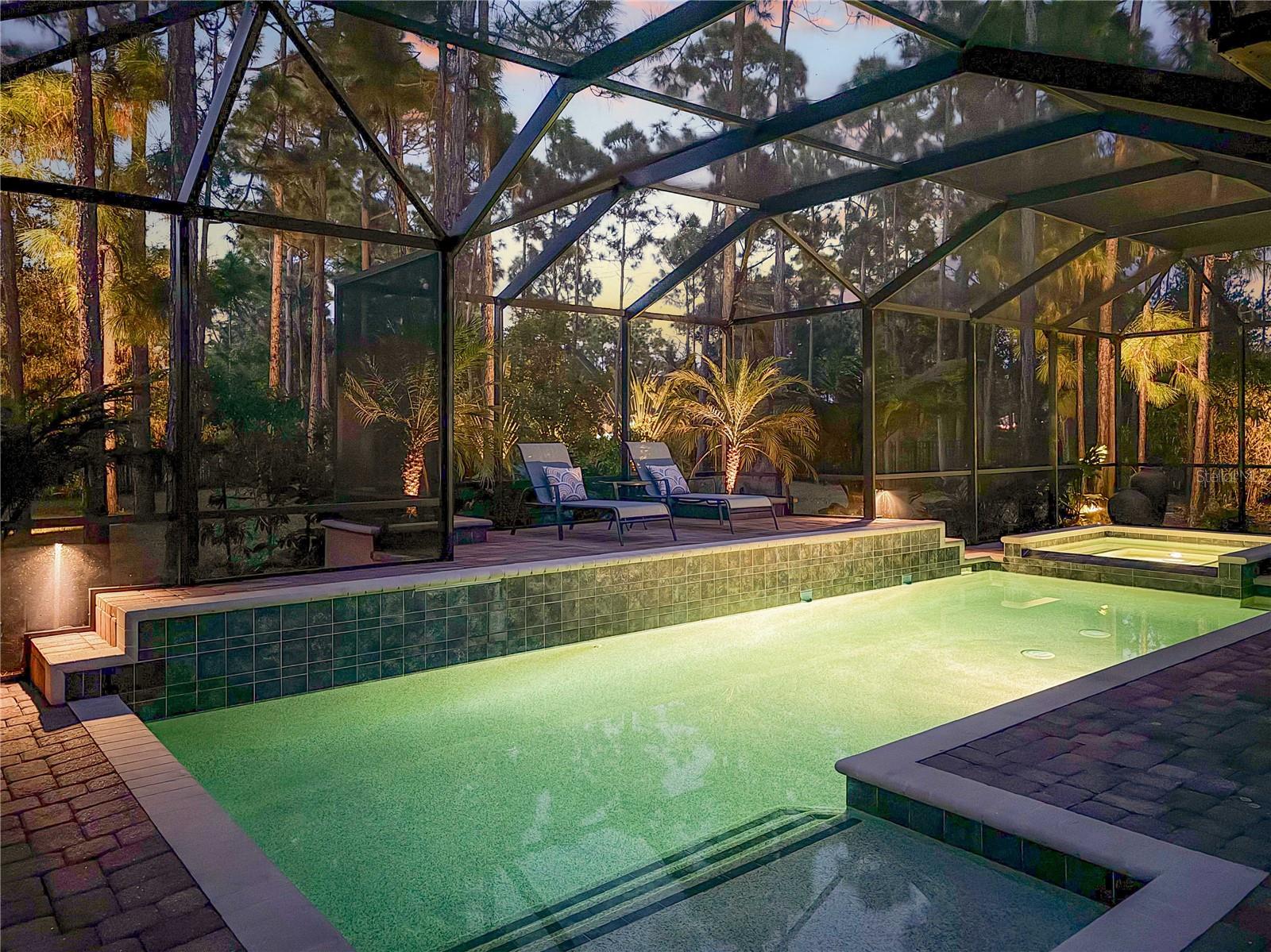 OAK HARBOUR - Residential