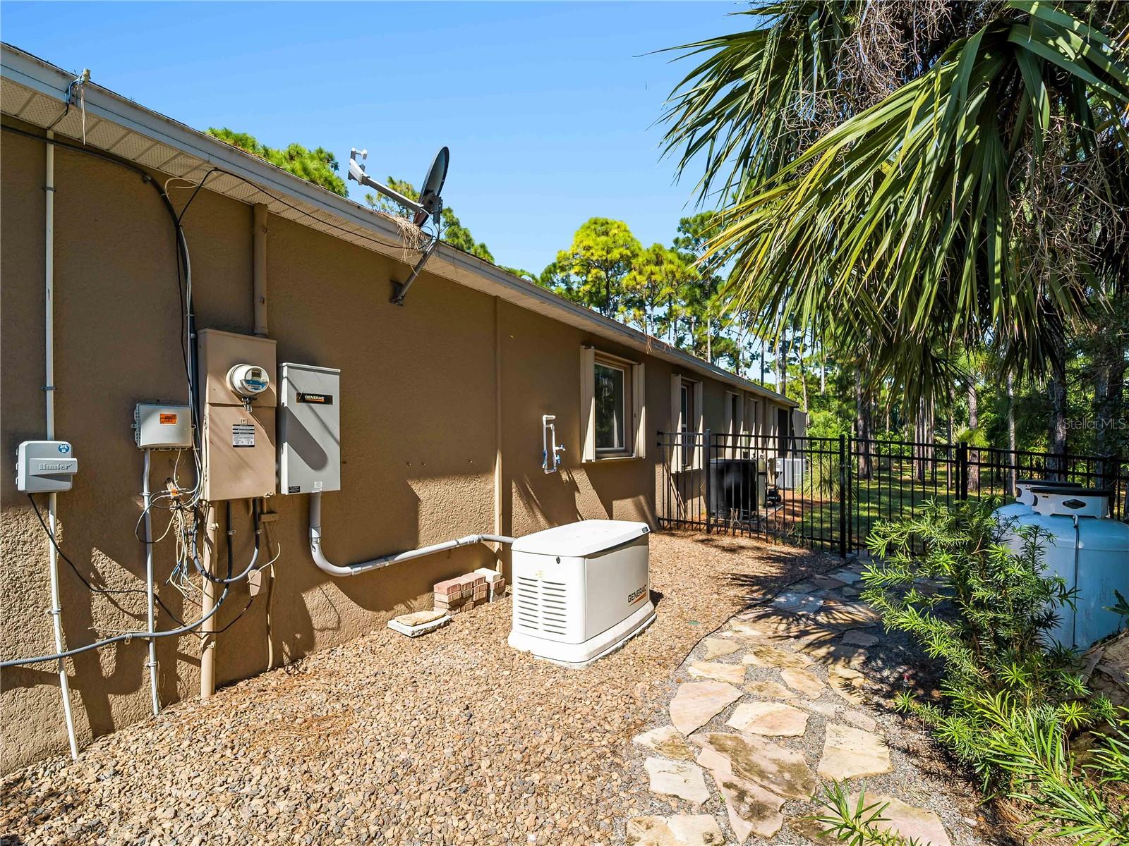 OAK HARBOUR - Residential