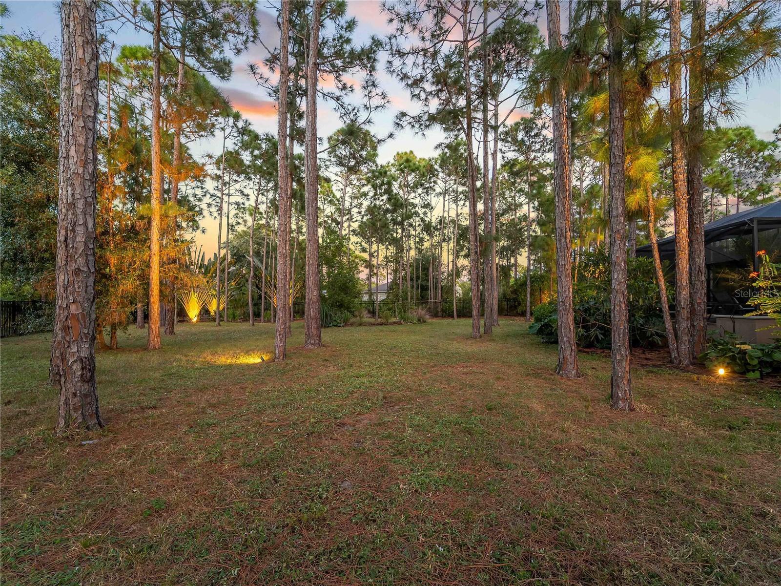 OAK HARBOUR - Residential