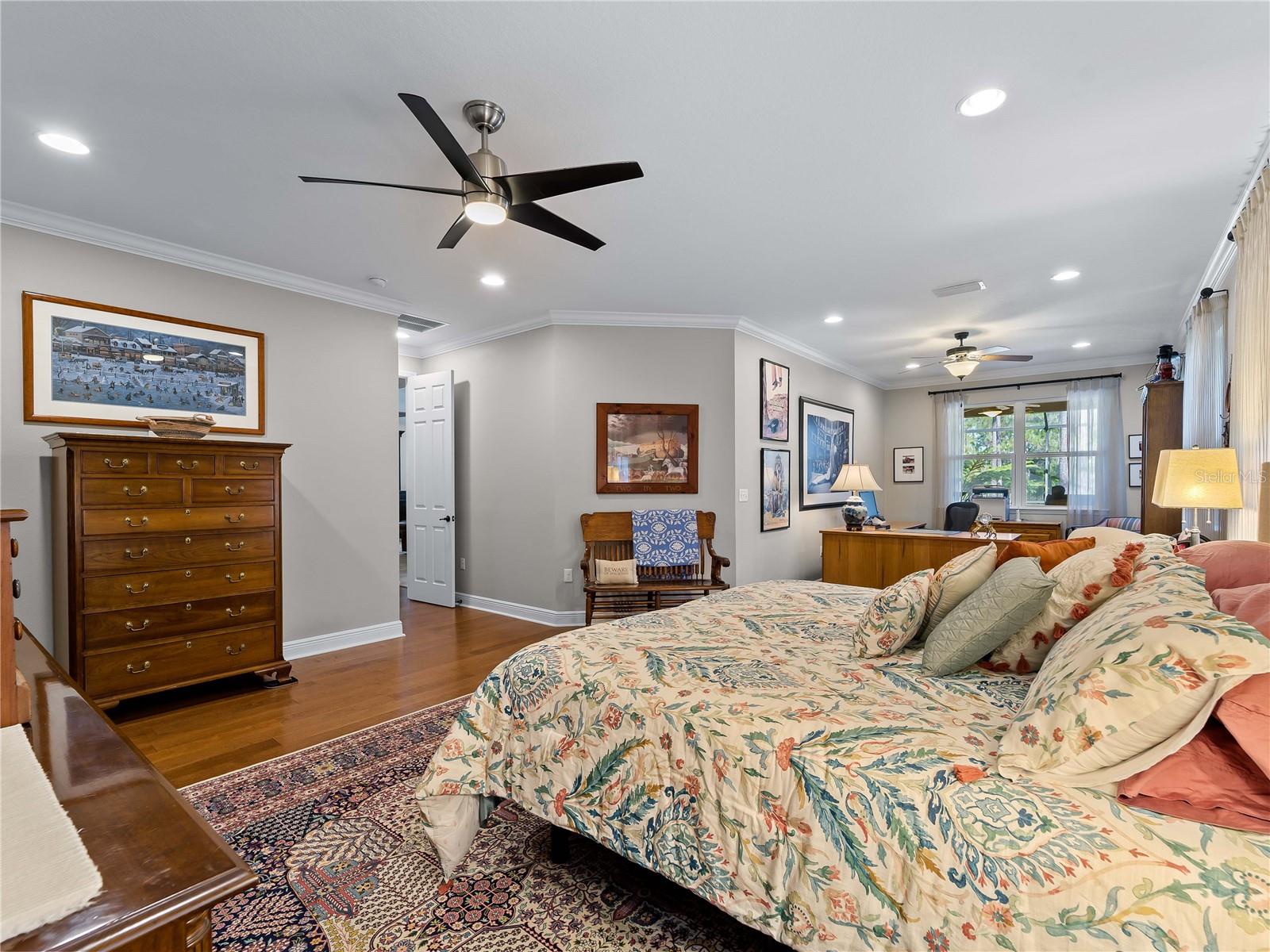 OAK HARBOUR - Residential