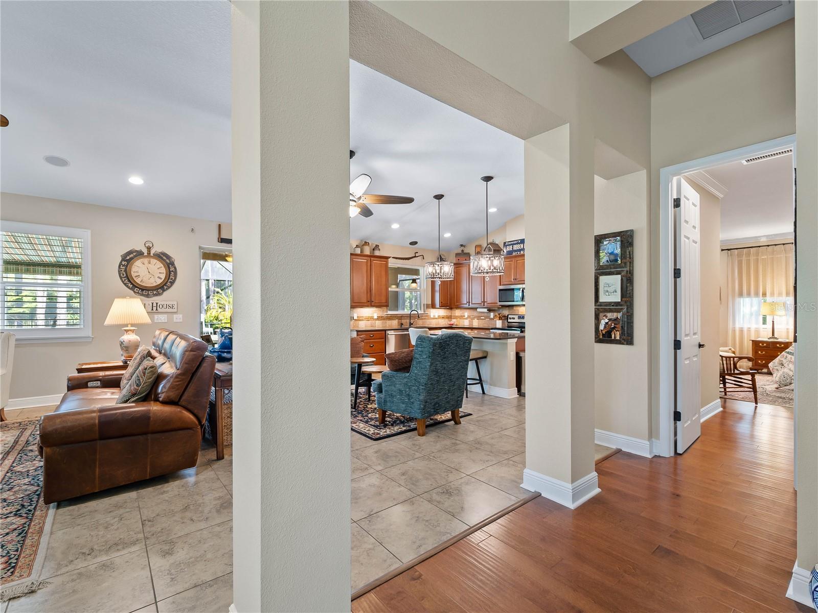 OAK HARBOUR - Residential