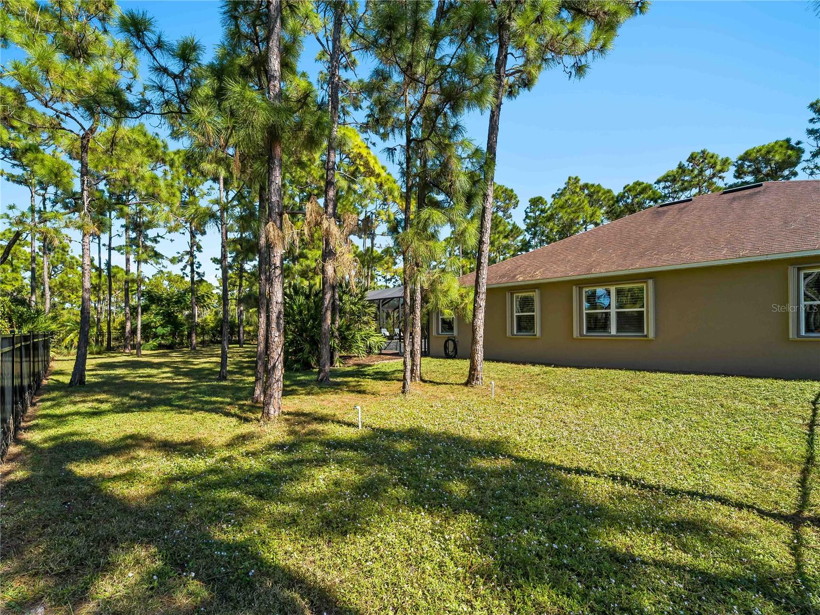 OAK HARBOUR - Residential