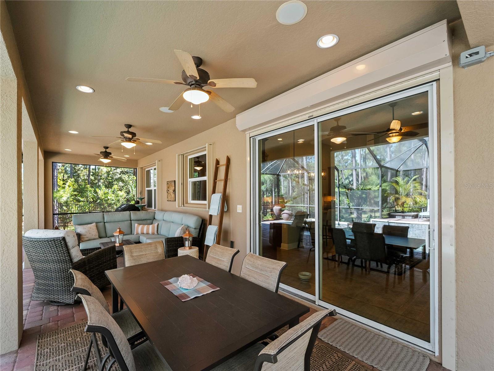 OAK HARBOUR - Residential