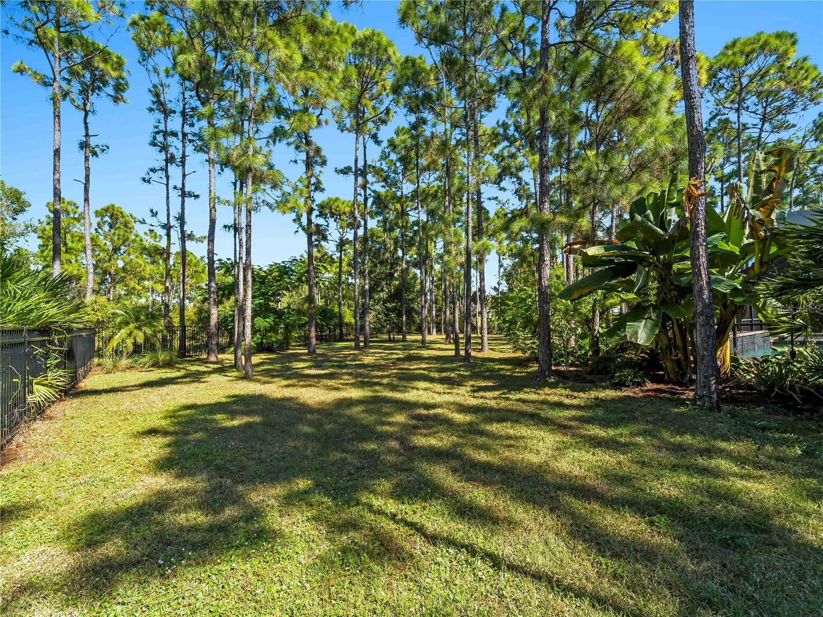 OAK HARBOUR - Residential