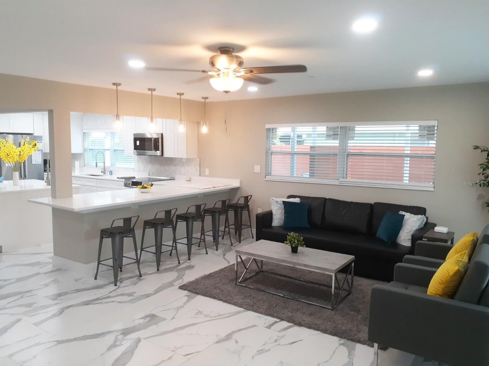 NORWOOD PARK - Residential Lease
