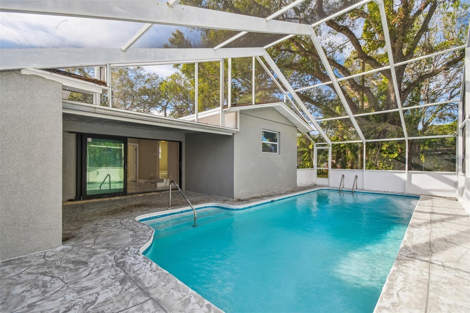 NORWOOD PARK - Residential Lease