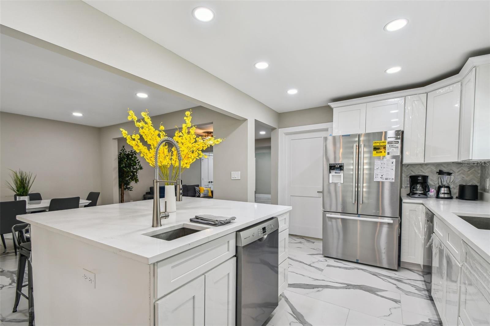 NORWOOD PARK - Residential Lease