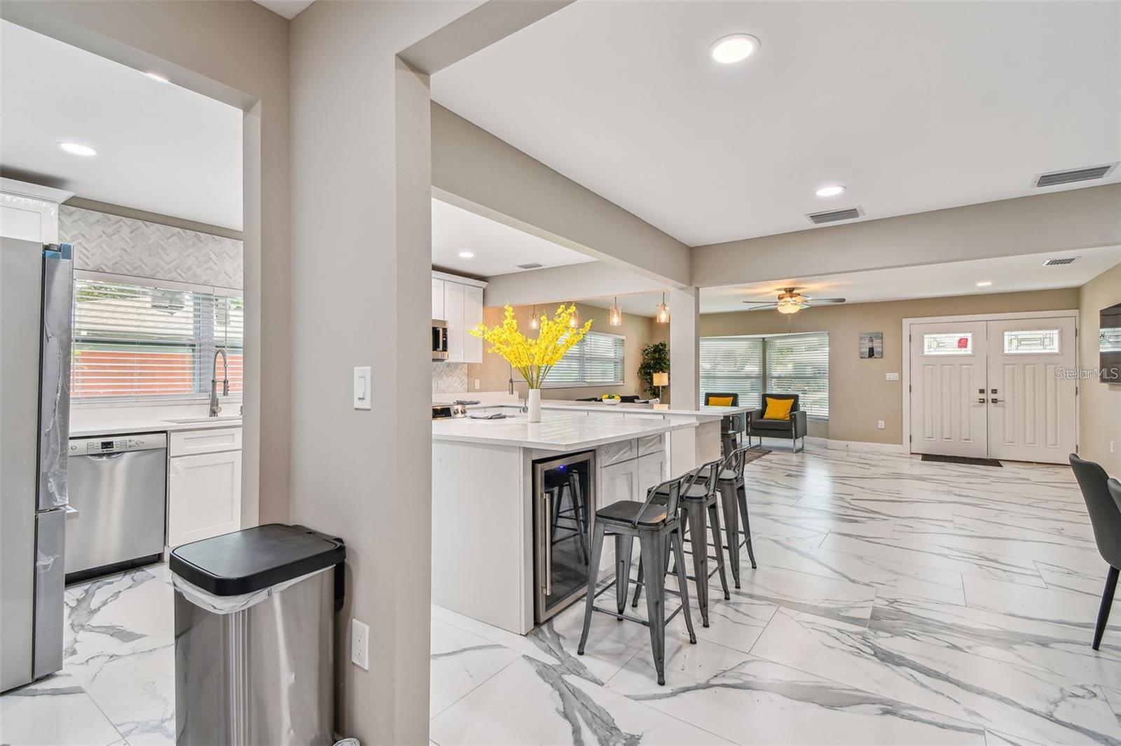 NORWOOD PARK - Residential Lease
