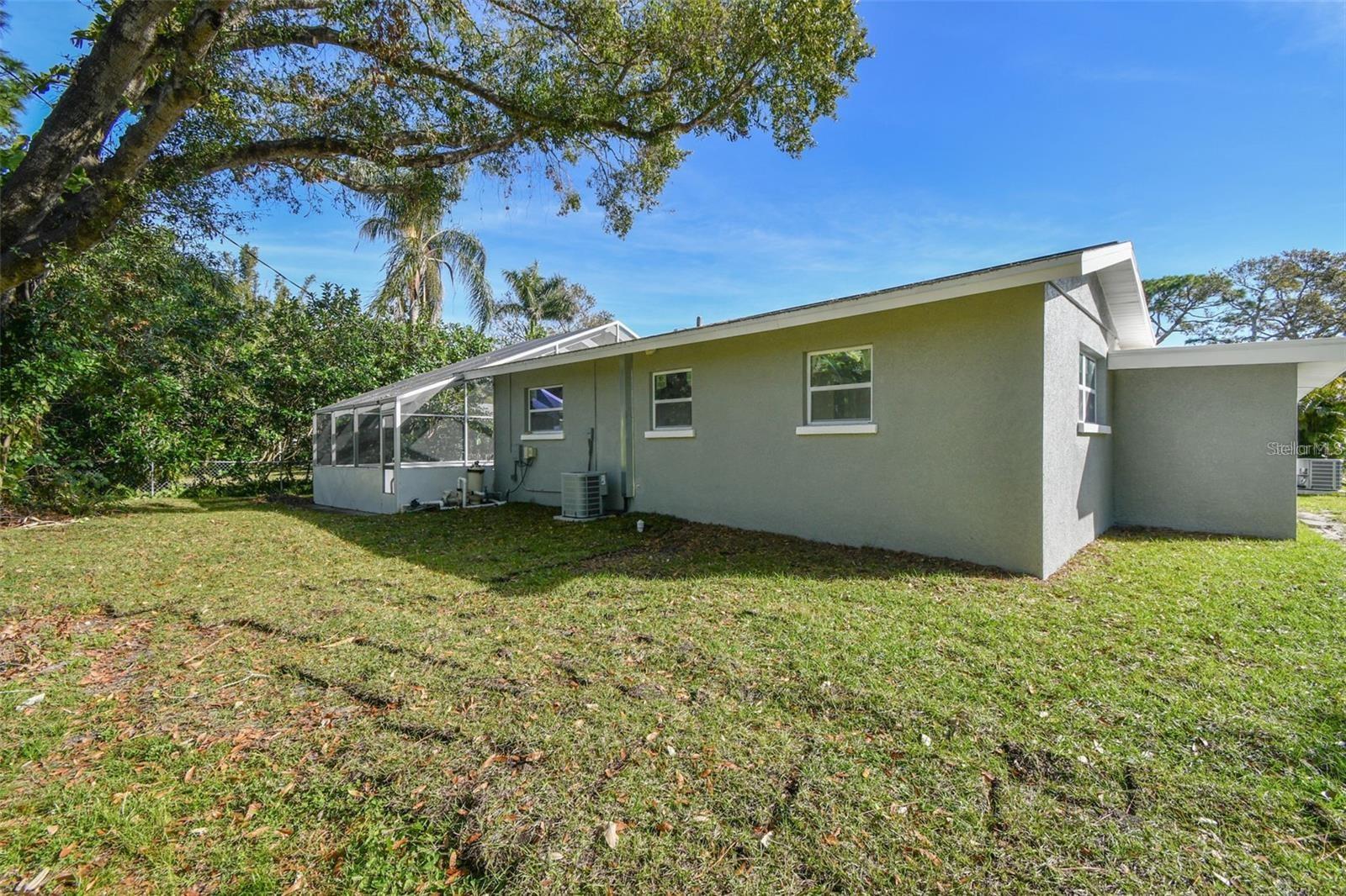 NORWOOD PARK - Residential Lease