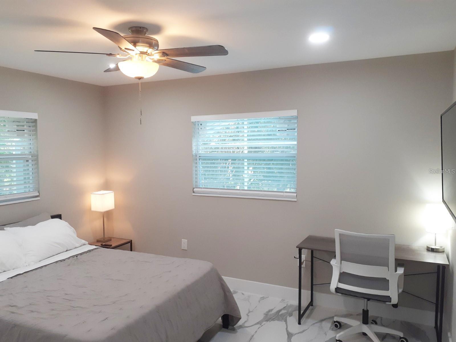 NORWOOD PARK - Residential Lease
