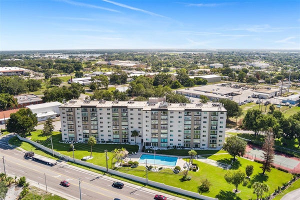 1776 6TH ST NW APT 807, WINTER HAVEN, FL 33881 - Image e421e57805f73d83e8a176f16d4fe6ad/1277240725
