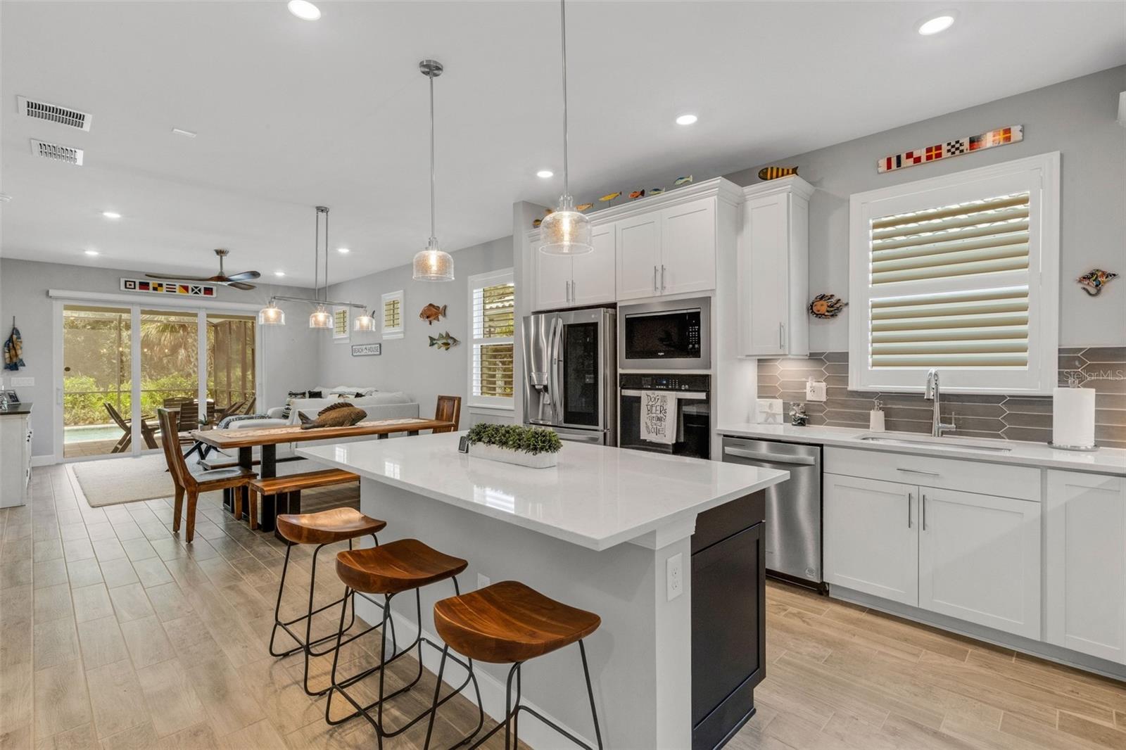 10374 ABACO FALLS DRIVE