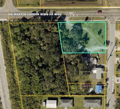 2154 DR MARTIN LUTHER KING JR WAY SARASOTA FL 34234