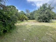 KNOTTY PINE ESTATES - Land