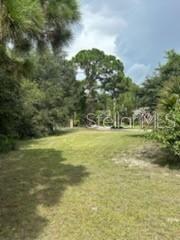 KNOTTY PINE ESTATES - Land