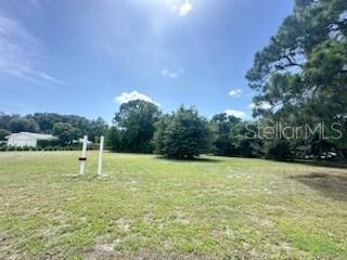KNOTTY PINE ESTATES - Land