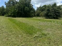 KNOTTY PINE ESTATES - Land