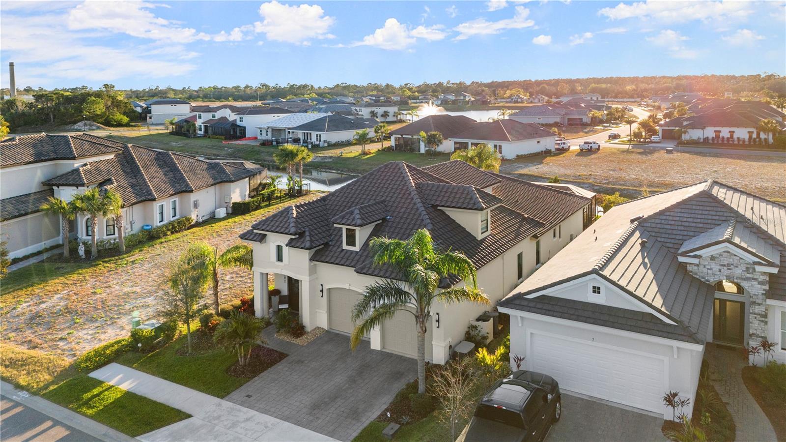 MARINA DEL PALMA - Residential