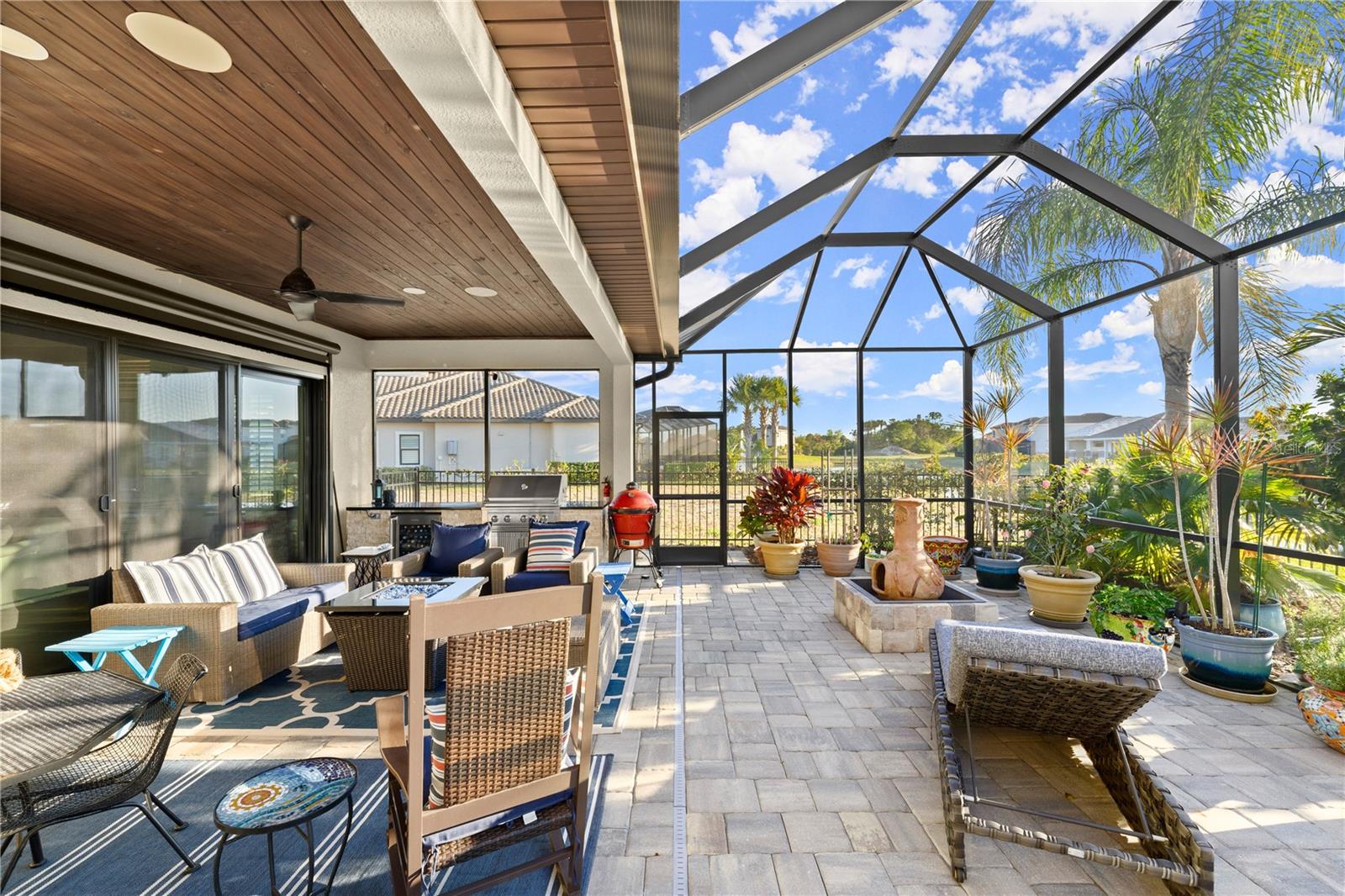 MARINA DEL PALMA - Residential