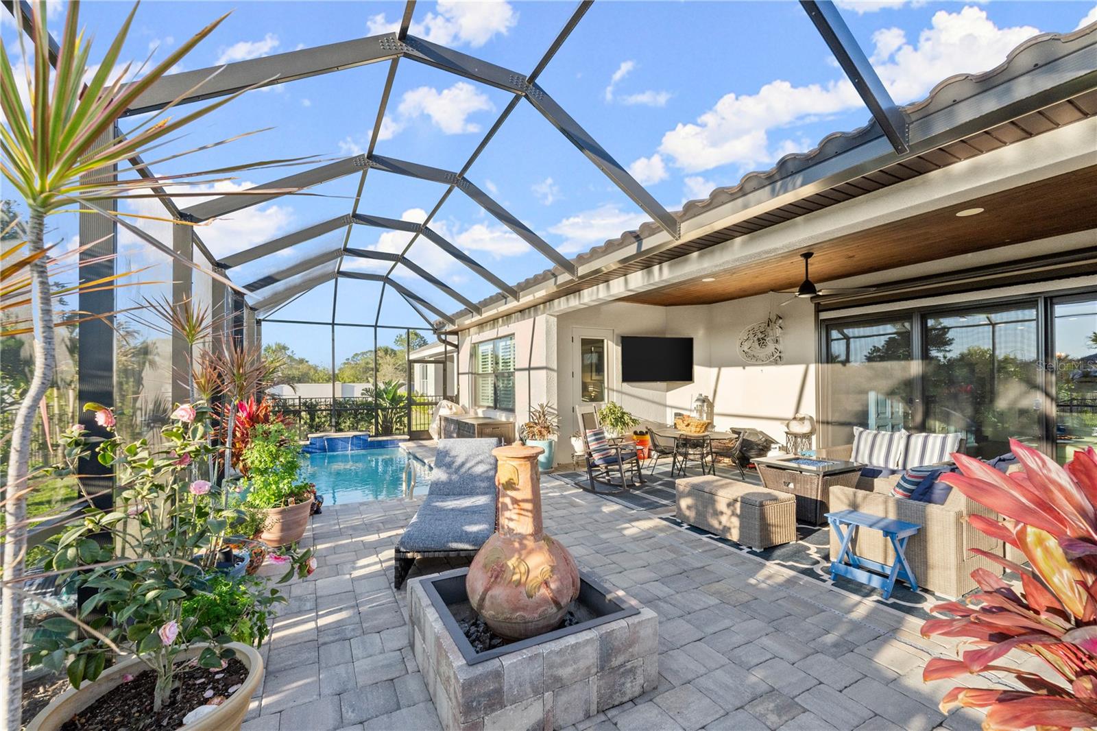 MARINA DEL PALMA - Residential