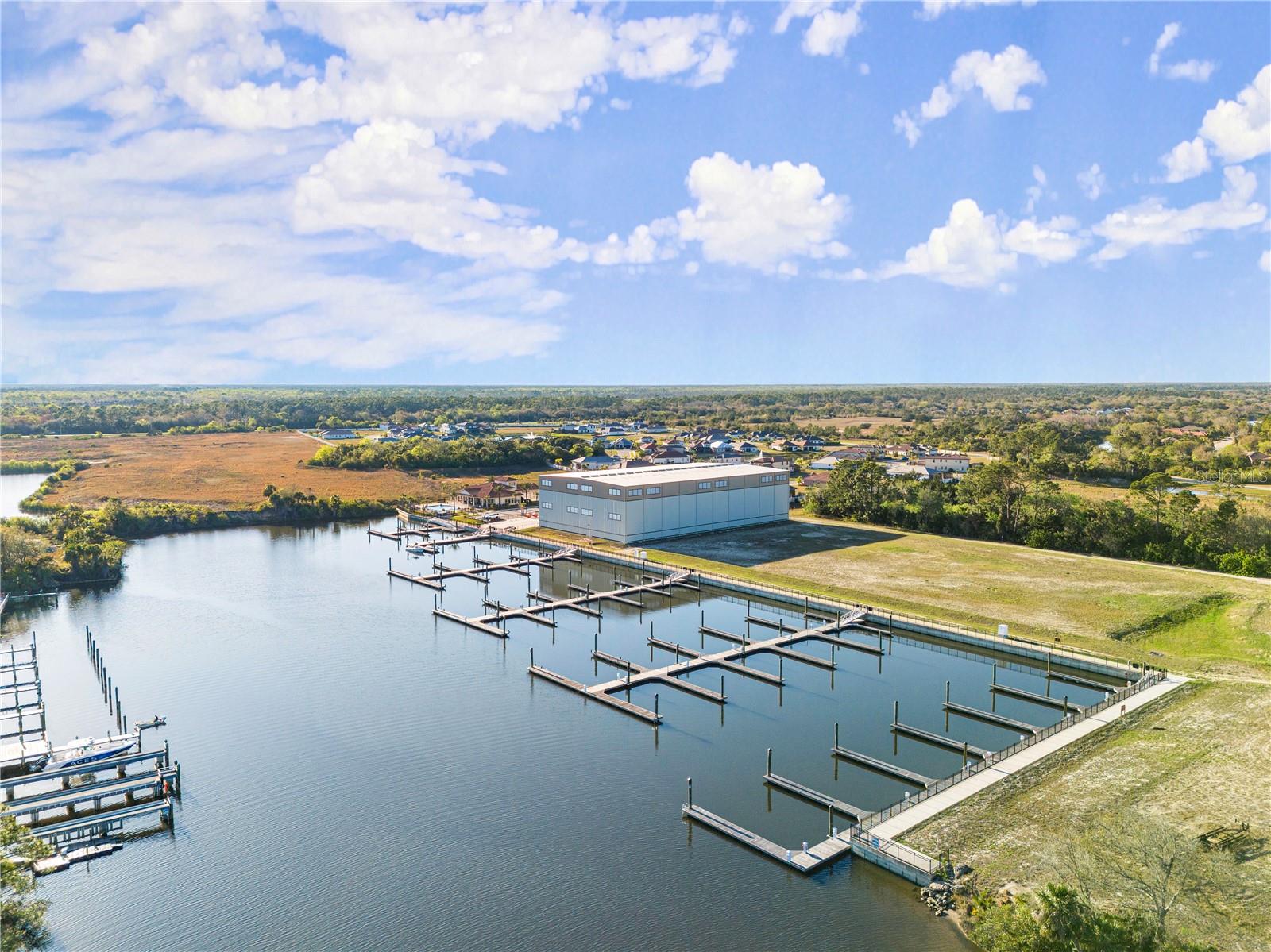 MARINA DEL PALMA - Residential