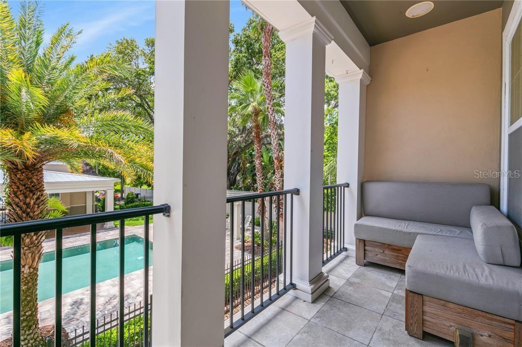 524 LANARK COURT
