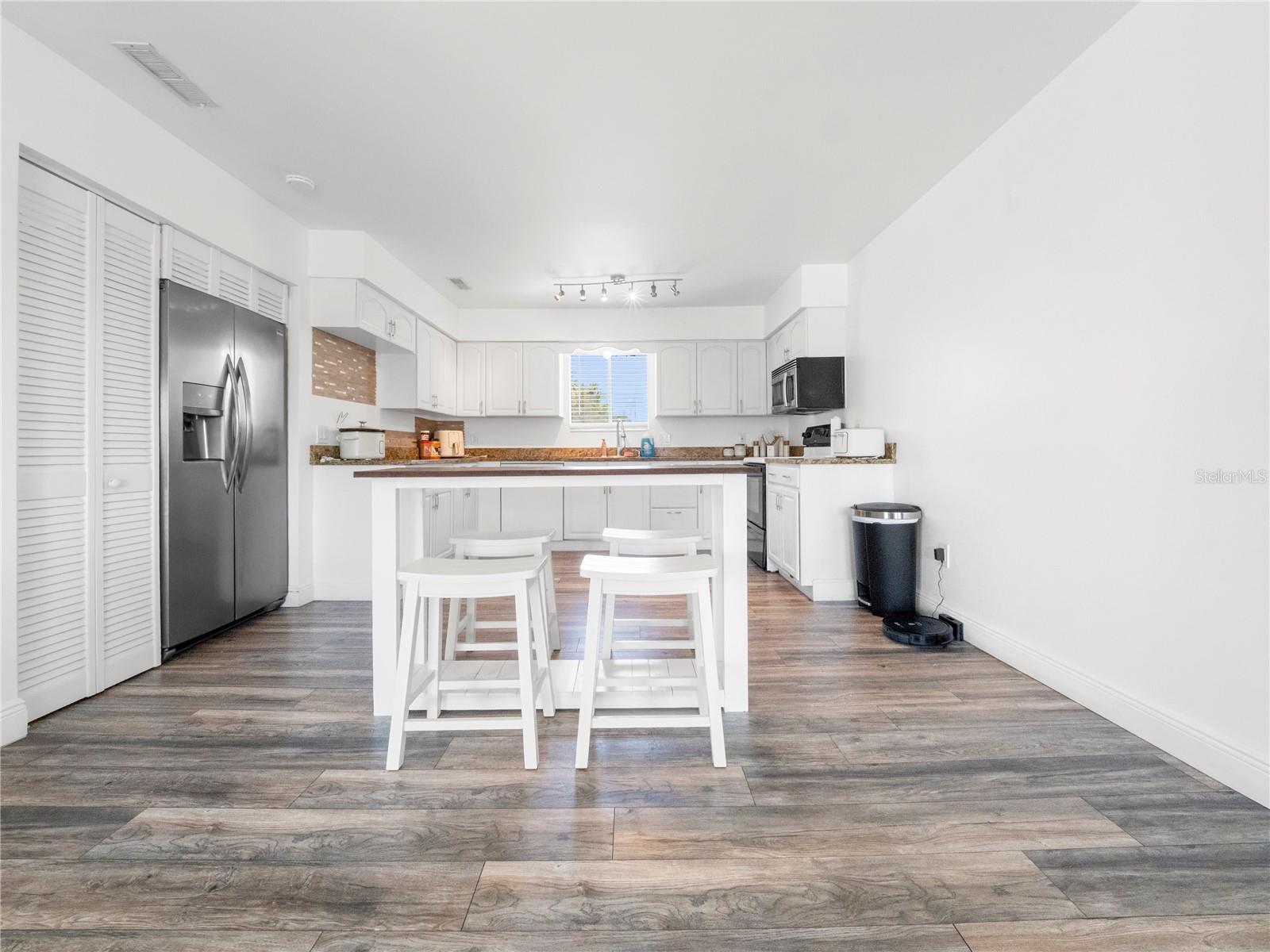 CORTEZ OF CARROLLWOOD A CONDOM - Residential