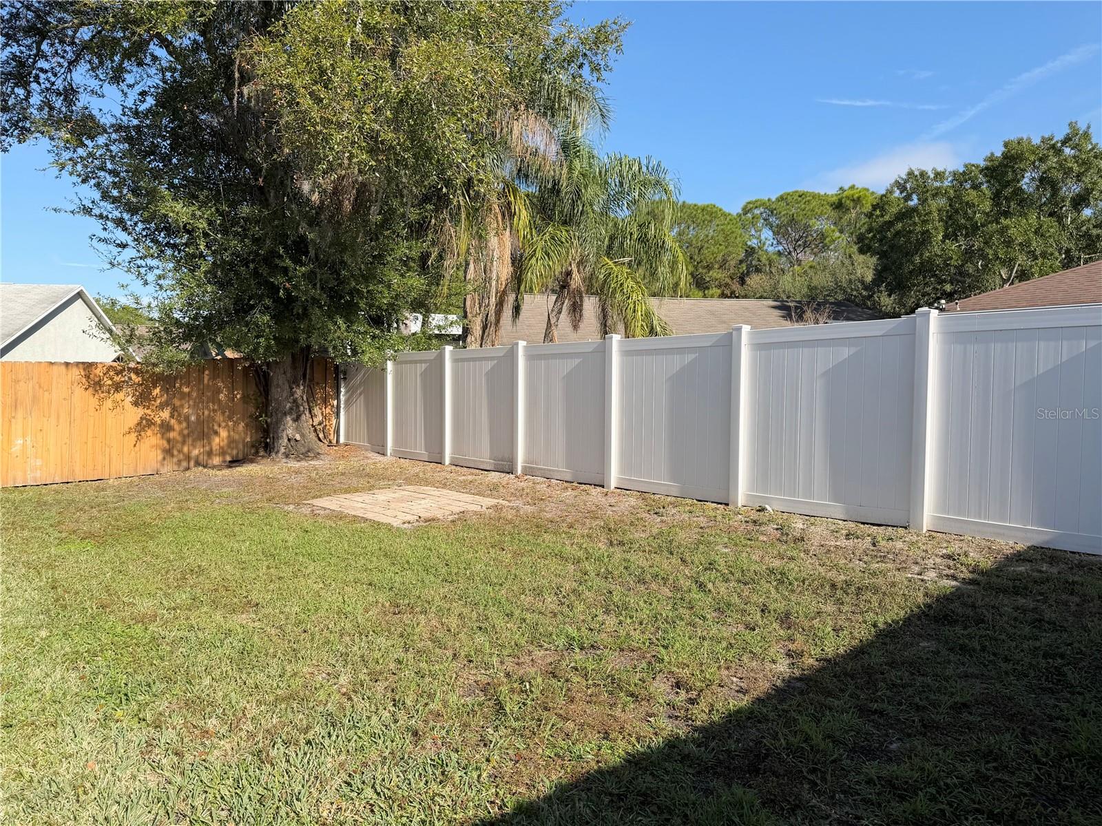 MEADOW BROOK UNIT 1 - Residential Lease