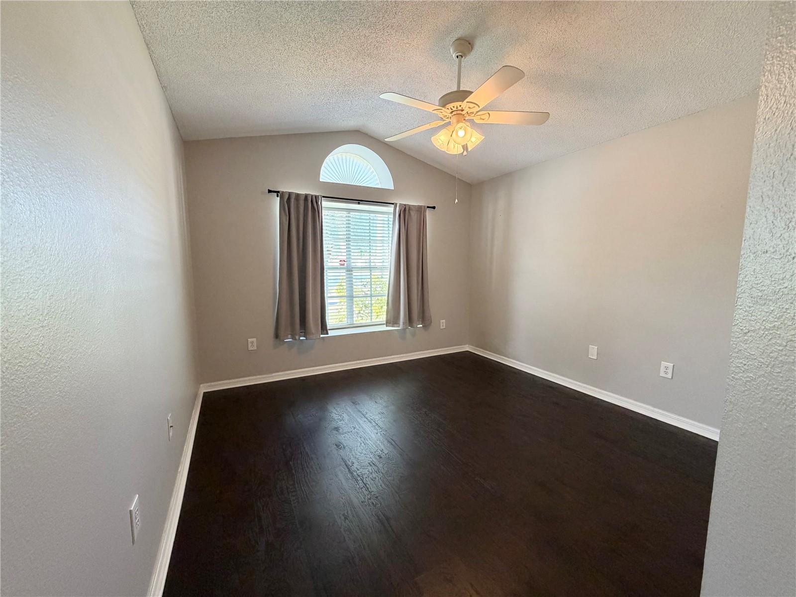 MEADOW BROOK UNIT 1 - Residential Lease