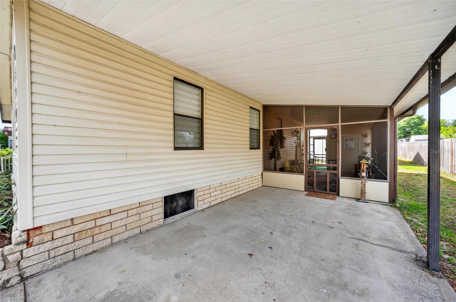 5419 GOLDEN GATE BOULEVARD