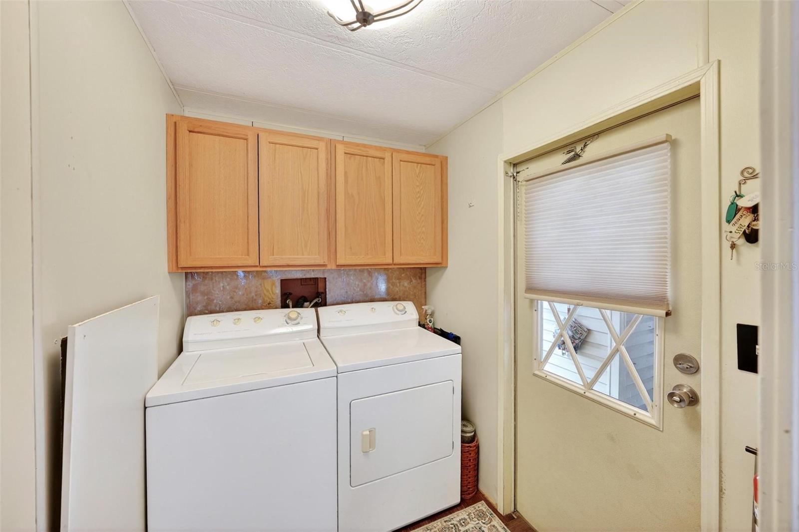 5419 GOLDEN GATE BOULEVARD