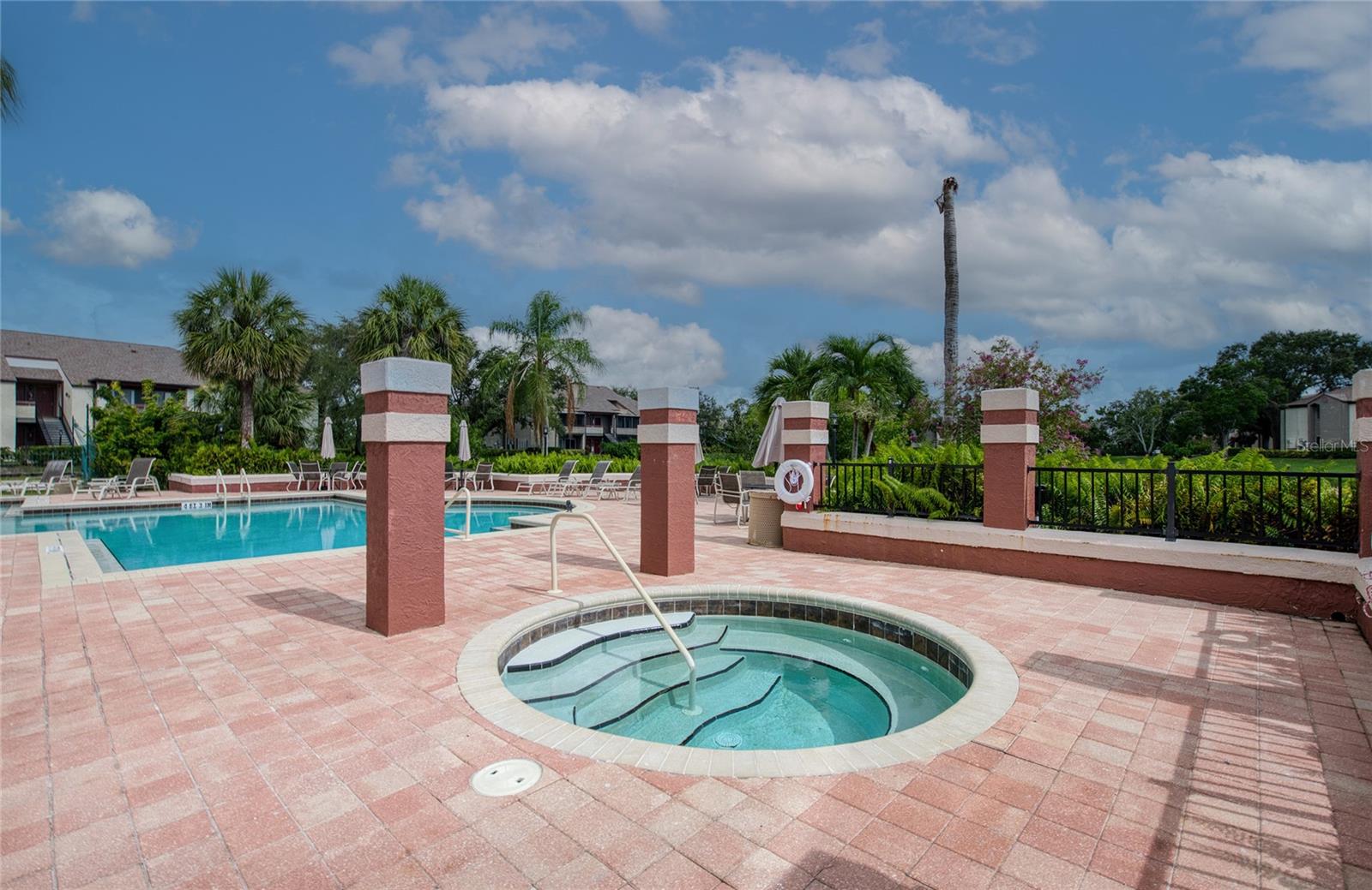 ITOPIA PRIVATE RESIDENCES CONDO - Residential