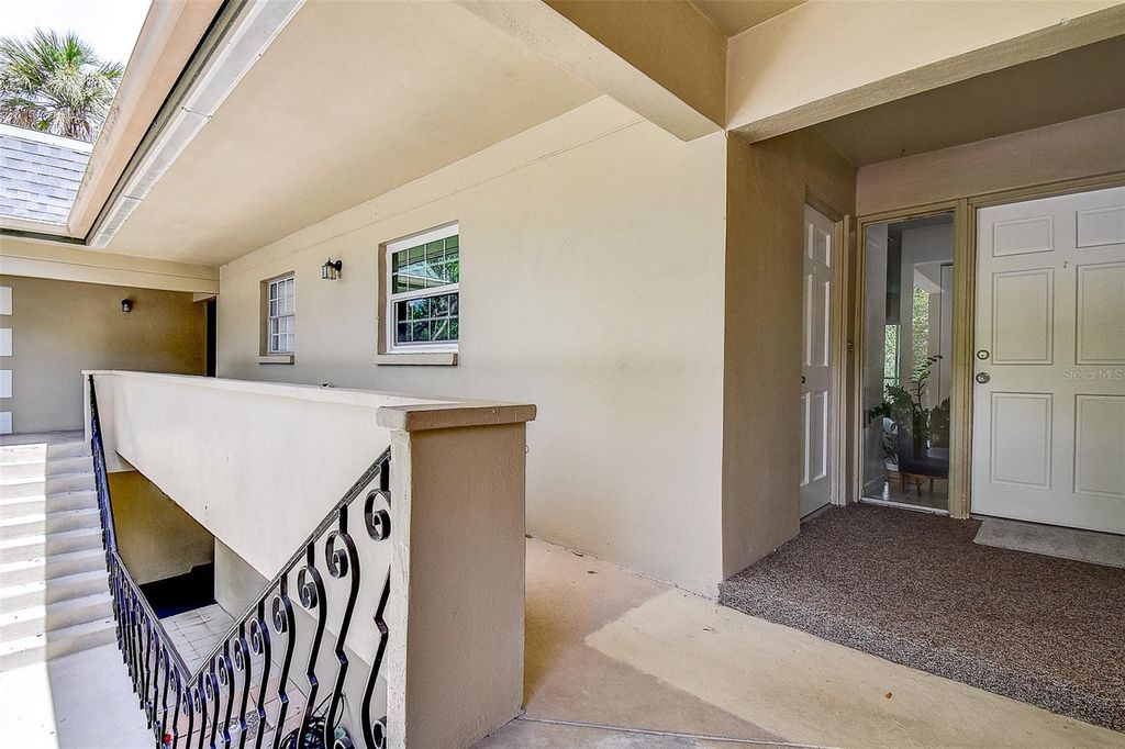 Photo of 48 Country Club Drive #48, Largo, FL 33771 (MLS # TB8417672)