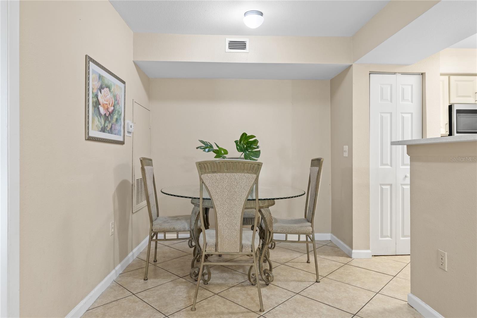 BLOSSOM PARK VILLAS CONDO - Residential