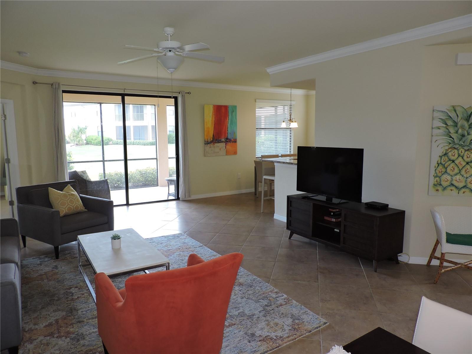 COACH HOMES 1 AT GRAN PARADISO - Residential