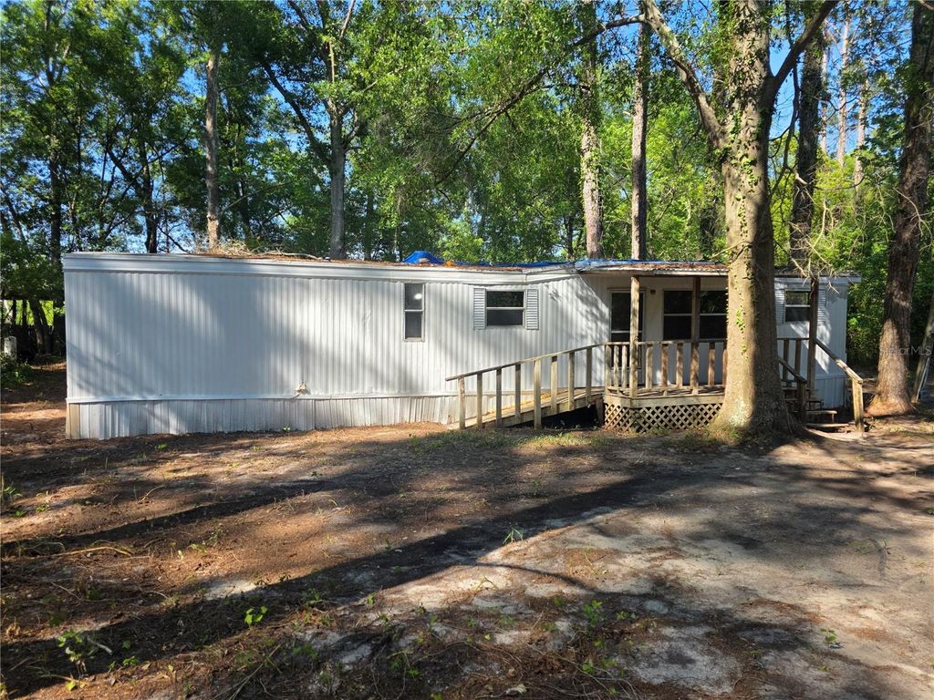 Photo of 12575 72nd Trail, Live Oak, FL 32060 (MLS # GC540074)