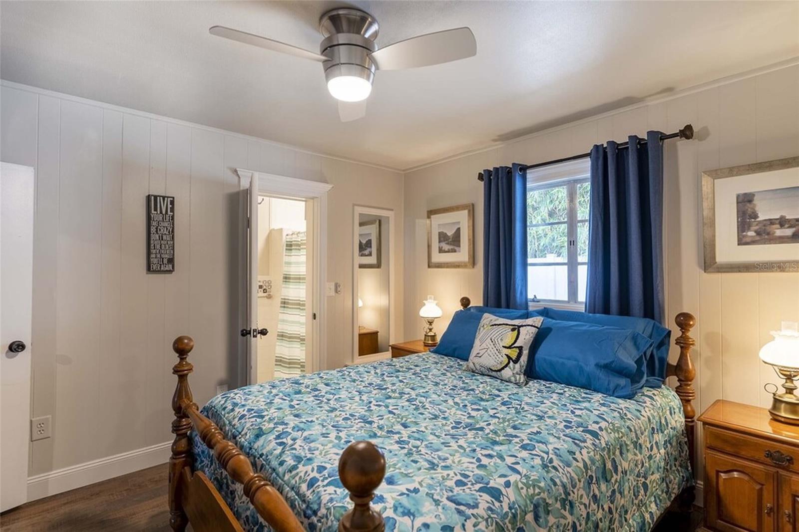 W E HUDSONS SUB - Residential