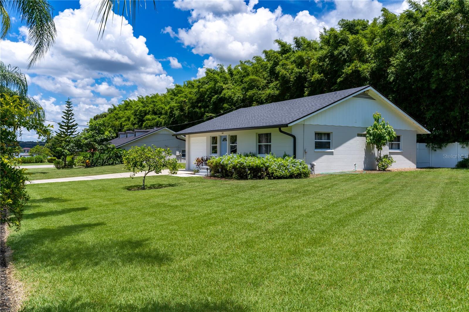 W E HUDSONS SUB - Residential