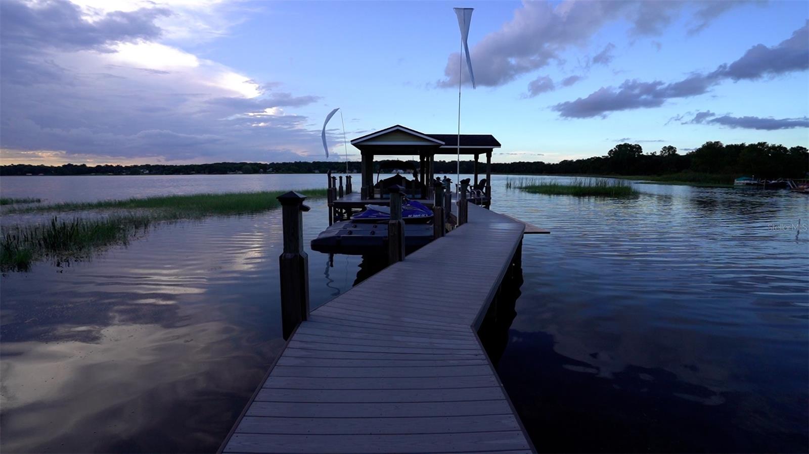 W E HUDSONS SUB - Residential